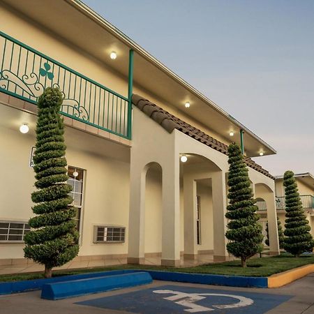 Hotel Trébol Inn Nuevo Casas Grandes Exterior foto